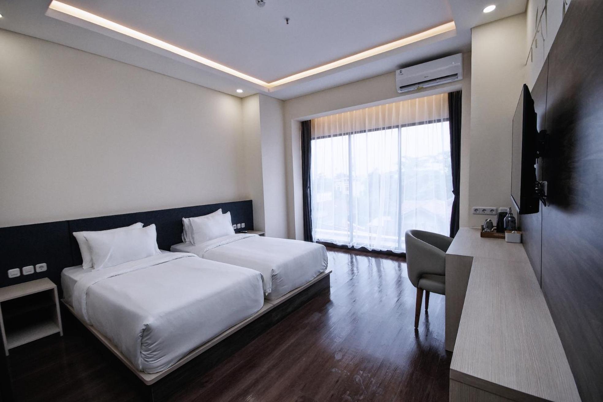 Grand Permata Hijau Hotel Sukabumi Extérieur photo